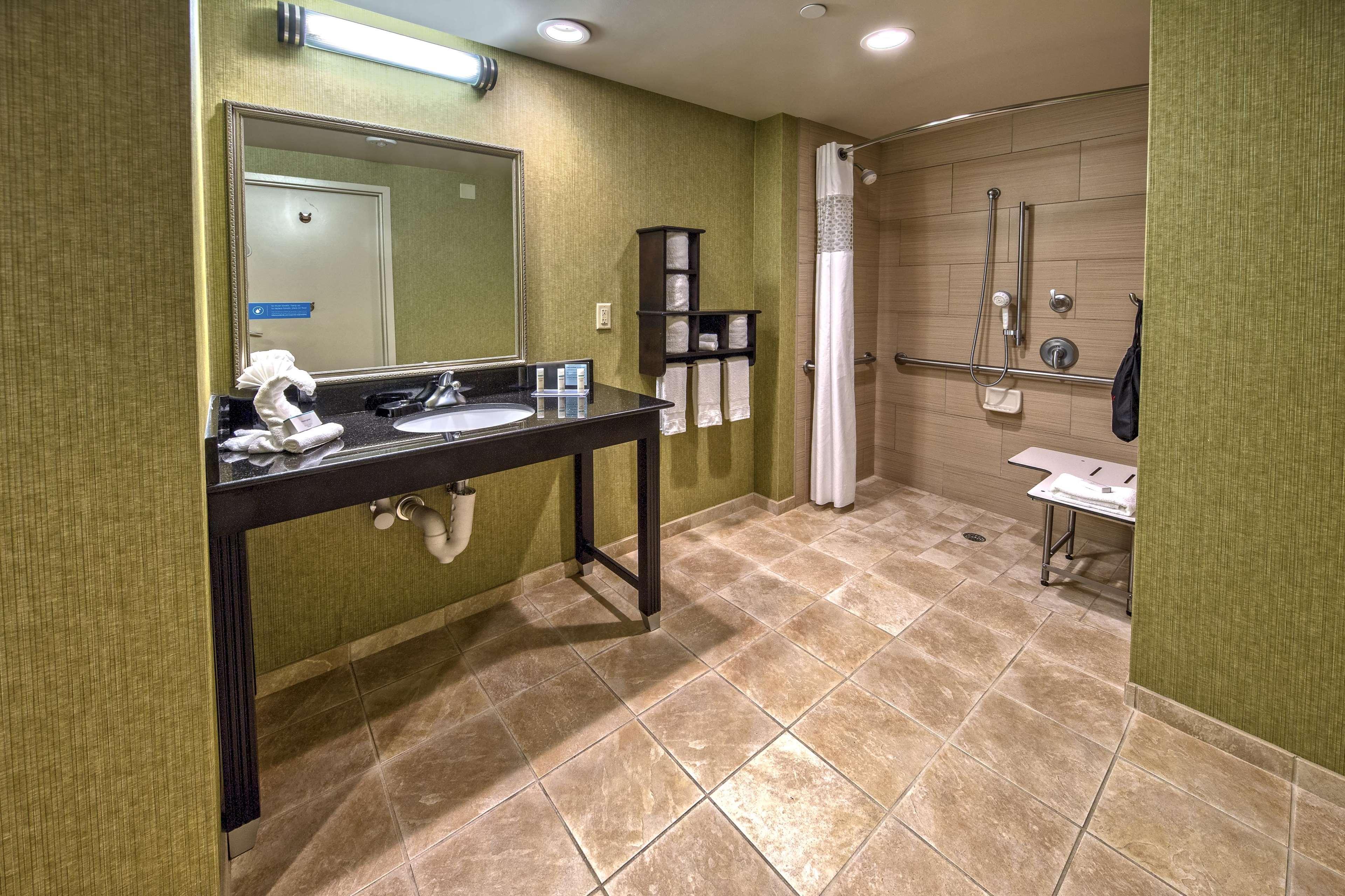 Hampton Inn Asheville-Tunnel Road Εξωτερικό φωτογραφία