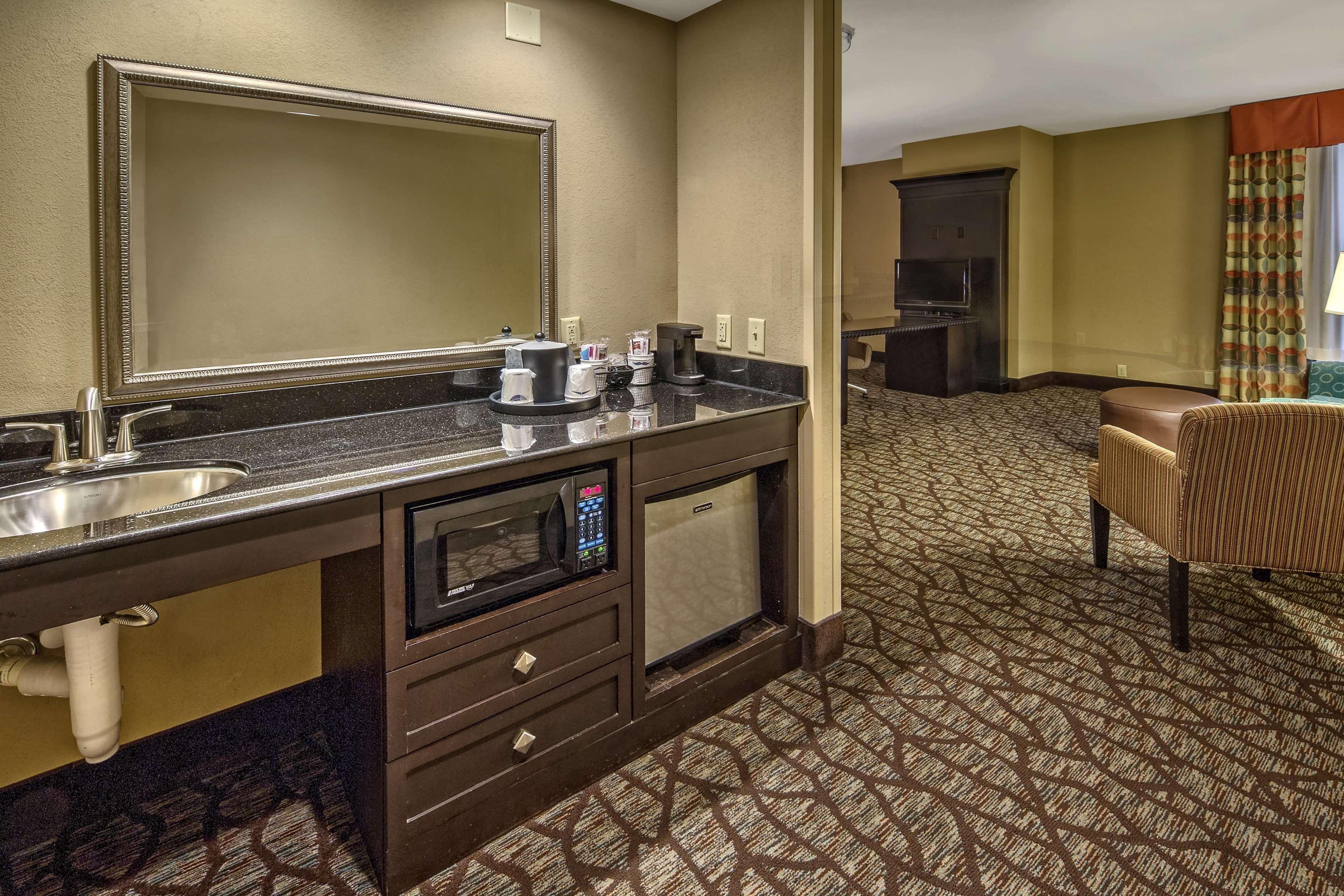 Hampton Inn Asheville-Tunnel Road Εξωτερικό φωτογραφία
