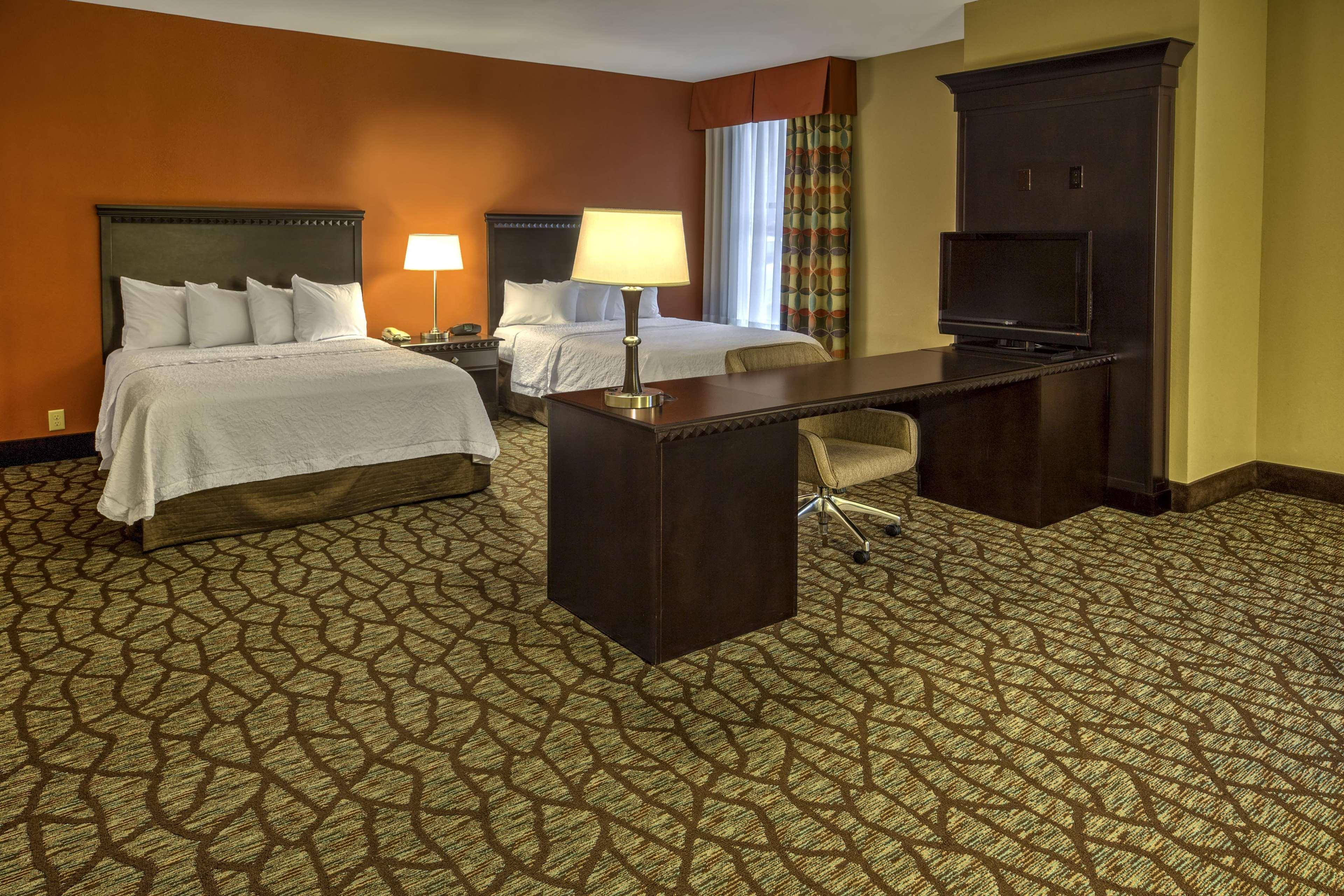 Hampton Inn Asheville-Tunnel Road Εξωτερικό φωτογραφία