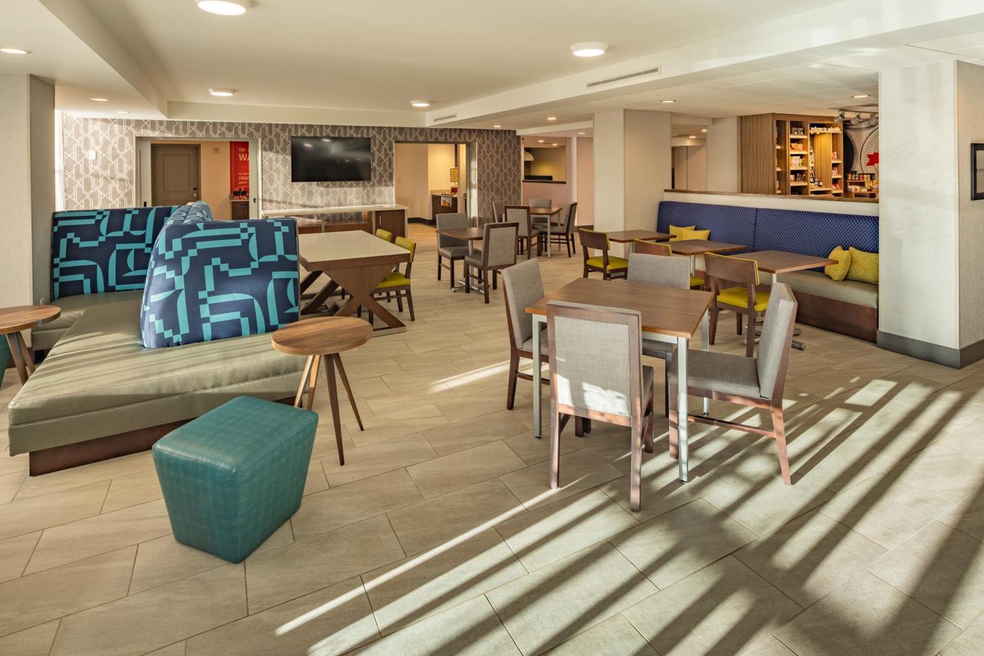 Hampton Inn Asheville-Tunnel Road Εξωτερικό φωτογραφία